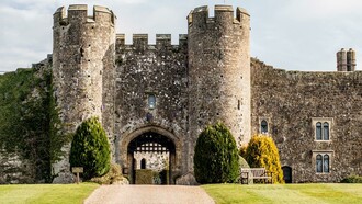  Amberley Castle a medieval wonderland in West Sussex, UK