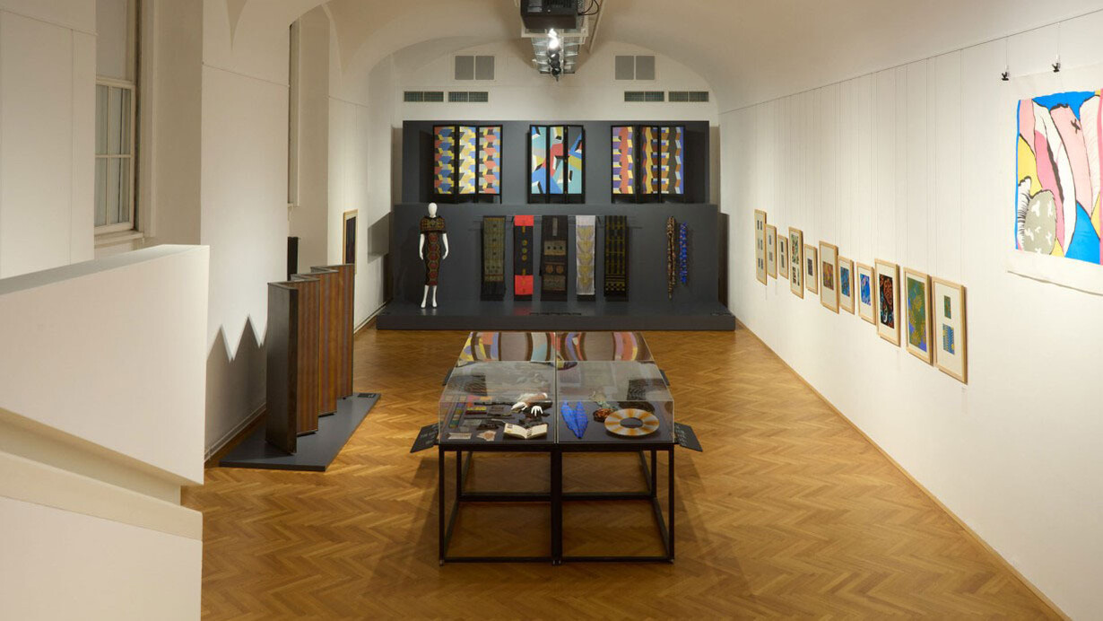 Ursi Fürtler, Textile—Abstract, exhibition view. Courtesy of MAK