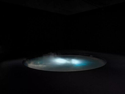 Julian Charrière, Midnight zone, ausstellungsansicht. Mit freundlicher genehmigung der Galerie Dittrich und Schlechtriem