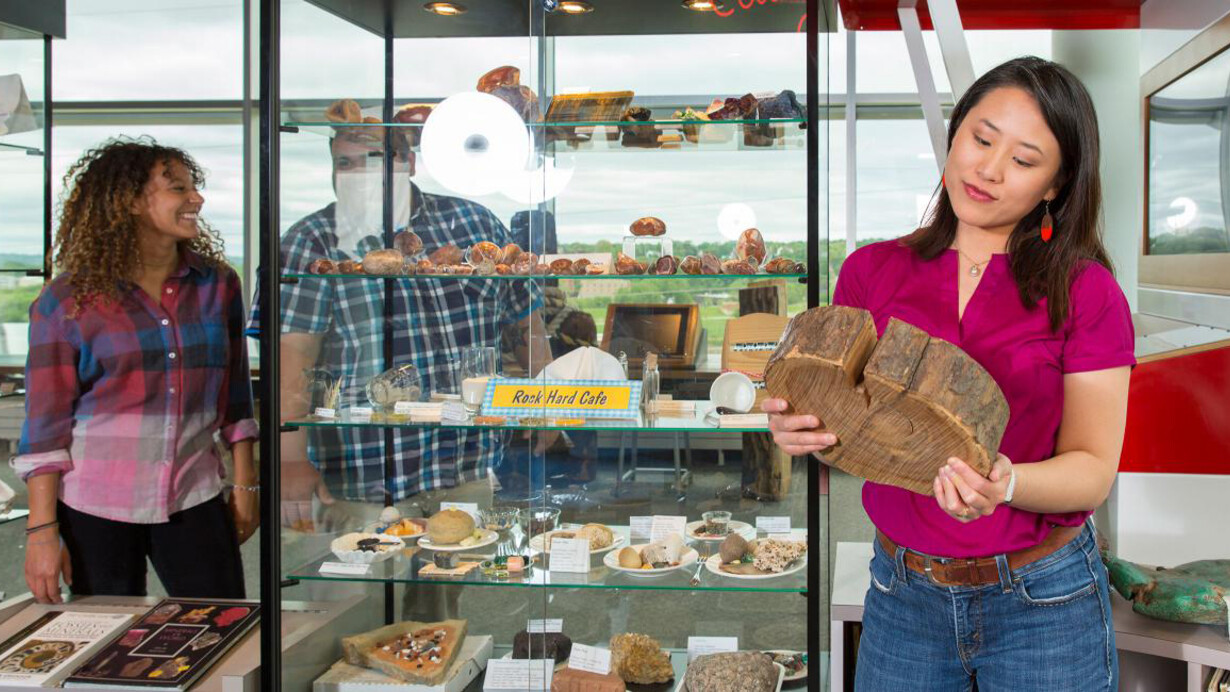 The Missisipi River. Courtesy of Science Museum of Minnesota