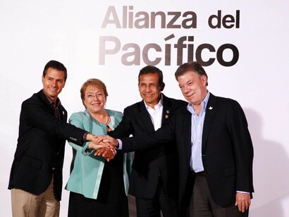 Los Jefes de Estado de Chile, Michelle Bachelet, de Colombia, Juan Manuel Santos, de México, Enrique Peña Nieto y de Perú, Ollanta Humala inauguraron la X Cumbre de la Alianza del Pacífico en la ciudad de Paracas, Perú (2015)