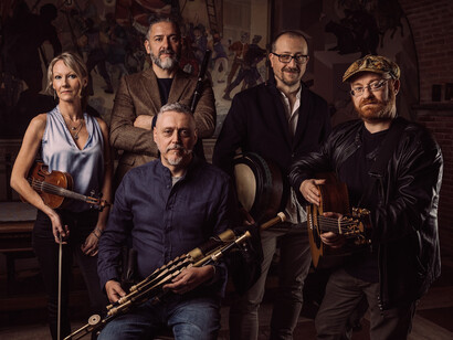 Prima di “From Now On”, Willos’ hanno pubblicato tre album, lavorando anche con artisti internazionali come le violiniste Liz Carroll e Athena Tergis e il chitarrista John Doyle
