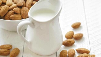 Leche de almendras