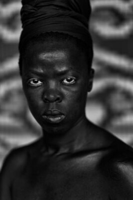 Nobody can love you more than you. Courtesy of Galleria del Cembalo