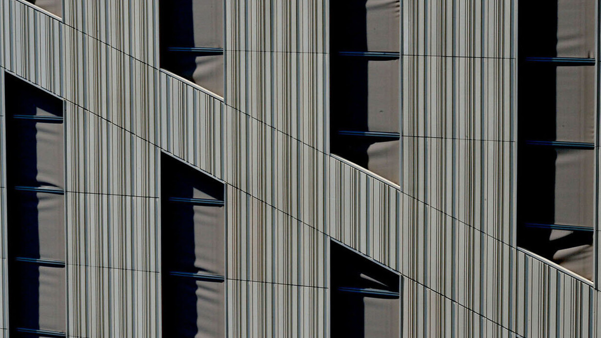 Carlo D'Orta, Lione #11 [altravista 3], 2014,
dalla serie Biocities II
stampa Flatybed UV su Plexiglas e alluminio,
150 x 224 cm,
Edizione di 3. Courtesy Romberg
