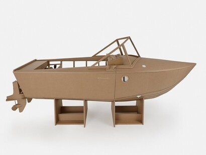 Chris Gilmour, work in progress Yacht Cantieri Camuffo, cartone e colla, 7 x 3 x 1 m, 2013 - stand Salone