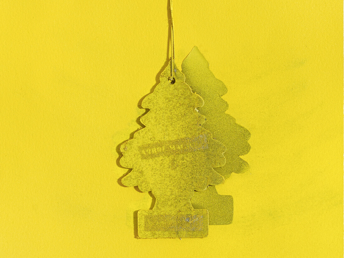Pinaud, Pascal, Sans titre (14B10), 2014, Spray paint, carton, dust on Arches paper, 59,5 x 42 x 3,5 cm © François Fernandez, Courtesy Galerie Natalie Obadia, Paris/Bruxelles (detail)
