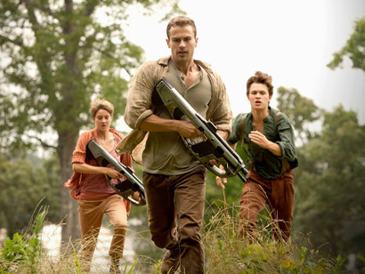 Neil Burger. Divergente. 2014. Adaptación cinematográfica de la obra de Verónica Roth
