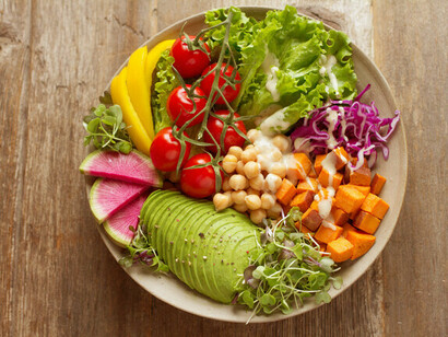 Las frutas y verduras frescas aportan fibra dietética