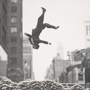 Garry Winogrand, New York, vers 1955, Tirage gélatino-argentique, The Garry Winogrand Archive, Center for Creative
Photography, Université d’Arizona, © The Estate of Garry Winogrand, courtesy Fraenkel Gallery, San Francisco