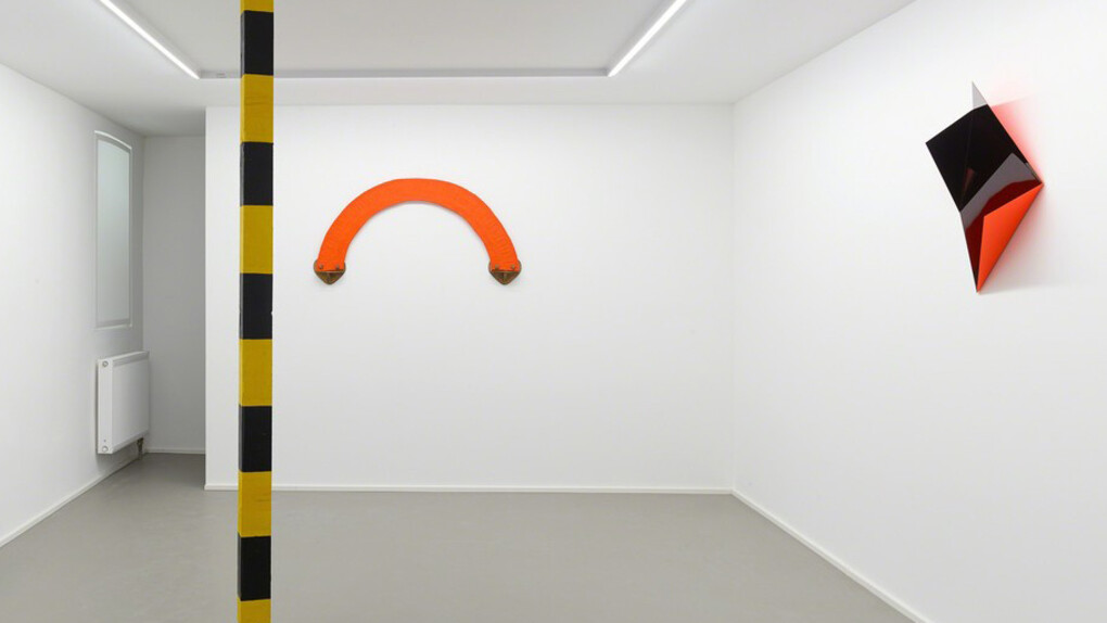 In neuen Räumen! Kai Richter, Richard Tuttle, Rana Begum. Exhibition view. Courtesy of Galerie Christian Lethert, Cologne