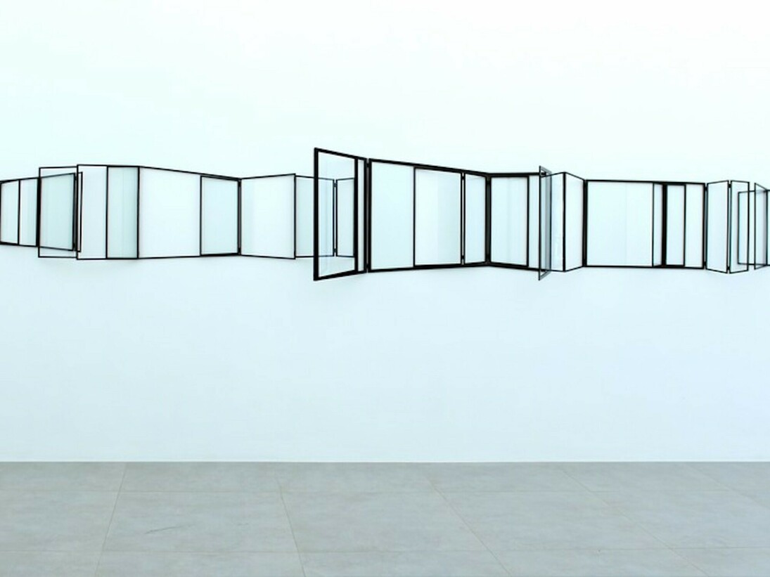 Entreaberto, Exhbition view. Courtesy of Galeria Lume