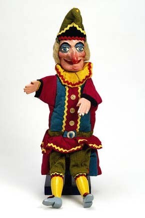 Punch puppet, Fred Tickner, about 1975. Museum no. S.554-2001. © Victoria and Albert Museum, London