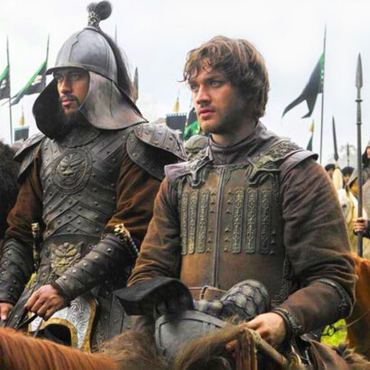 Lorenzo Richelmy in una scena della serie "Marco Polo"
