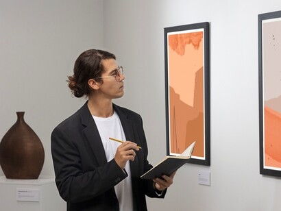 Investire in opere d'arte offre alle aziende l'opportunità di diversificare i loro portafogli, generando ritorni finanziari a lungo termine