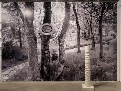 Ian Hamilton Finlay. Courtesy of David Nolan Gallery 