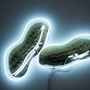 Loose Change. Courtesy of Cob Gallery