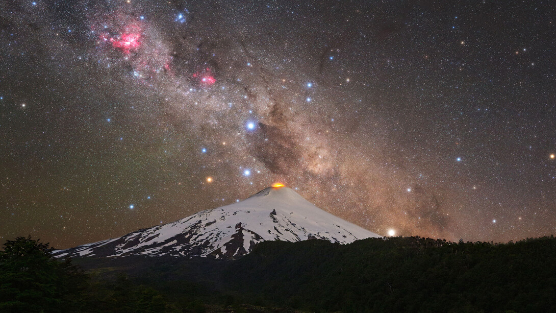 La Cruz del Sur en el cielo nocturno