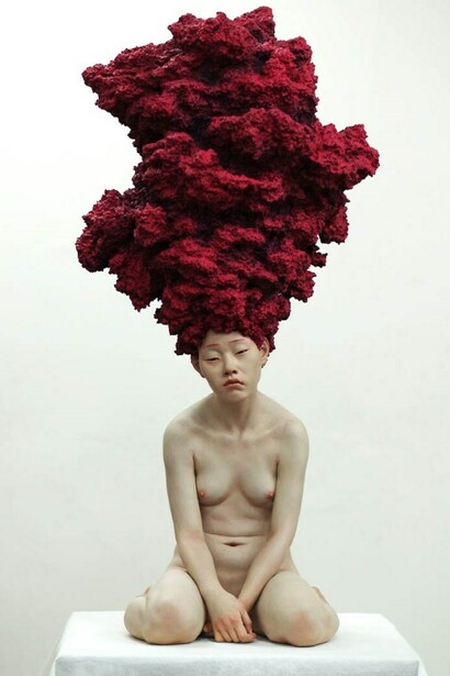 Mujer obra de Choi Xooang