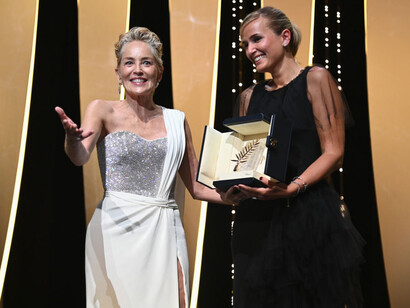 Julia Ducournau premiata da Sharon Stone