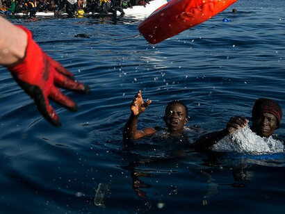 Salvataggio in mezzo al mare