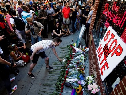 Manifestação de compaixão pelas vítimas de preconceito