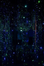 Yayoi Kusama. Courtesy of Phoenix Art Museum