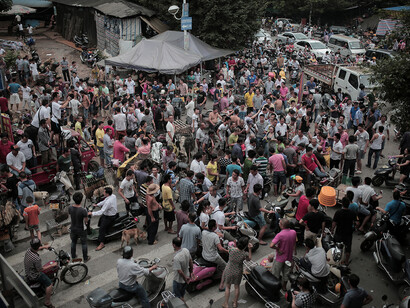 Yulin dog meat festival. Asistencia multitudinaria