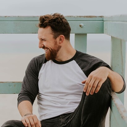 Existen tantas clases de felicidad como personas y, en buena parte, la felicidad es un concepto misterioso e  inescrutable