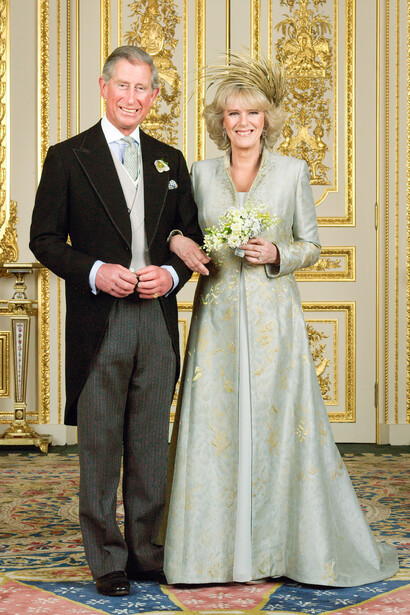 Embroidered silk coat and silk dress designed by Anna Valentine, feather headdress created by Philip Treacy, 2005. Worn by the Duchess of Cornwall. Photograph by Hugo Burnand  