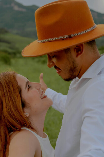 San Valentín puede ser una fecha maravillosa para celebrar el amor, pero a veces la presión social nos lleva a hacer cosas un poco exageradas