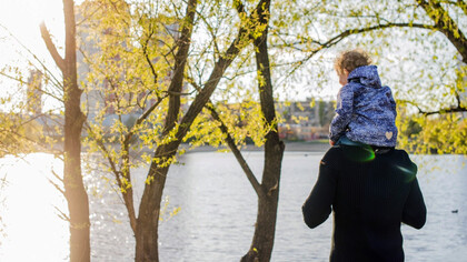 El 91% de los padres encuestados declara que cuidar a sus hijos o seres queridos es una de las cosas más placenteras de su vida. La cifra no ha cambiado desde 2023, pese al deterioro económico global