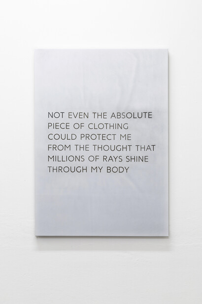 Apparatus 22
UNTITLED (1) 
object (leather, laser inscription, hand dyed in white) 
100 x 140 cm
2015 - 2016
Edition: 3 + 3AP   
