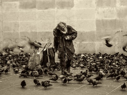 Se identifica con la aporofobia