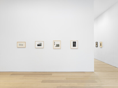 Josef Albers Grey Steps, Grey Scales, Grey Ladders, Exhibition view. Courtesy of David Zwirner