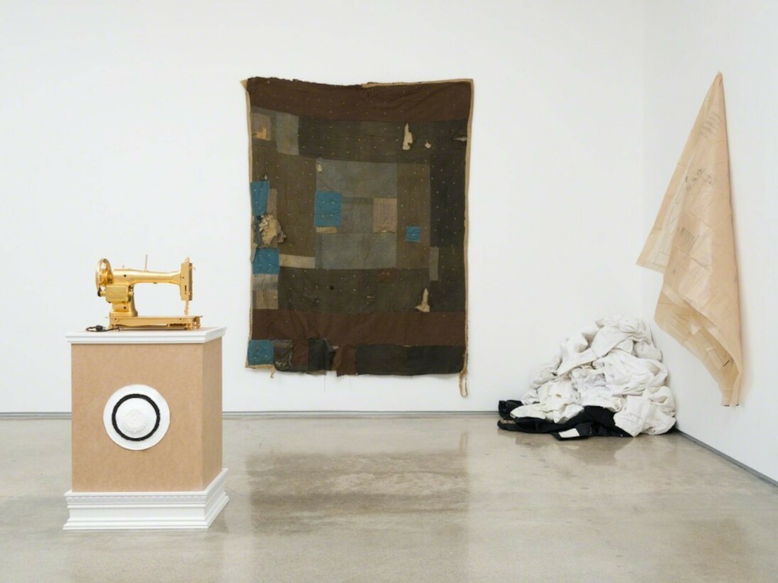 Kendell Carter. Marvel, Exhibition view. Courtesy of Edward Cella Art & Architecture