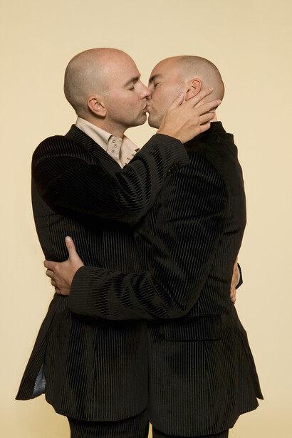 PUPSAM, Selfkiss – Eric, 2006. Tirage lambda contrecollé sur dibond, 120 x 80 cm © Pupsam, David Puel et Thomas Libé