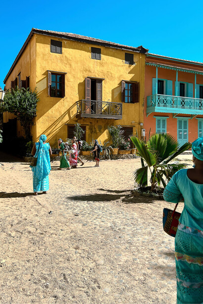 Ernest Danjuma, Île de gorée (detail), 2021. Courtesy of Rele Gallery