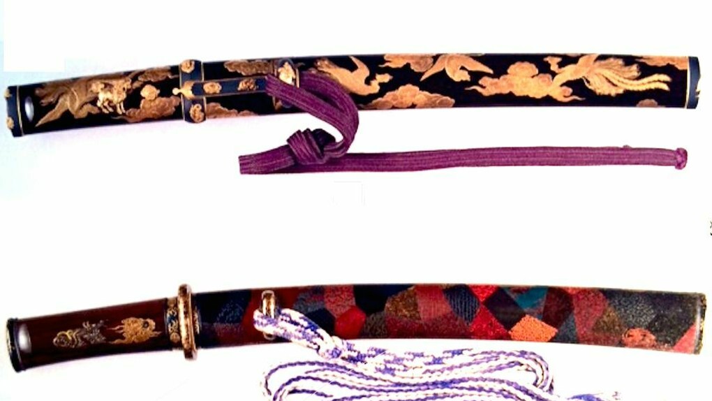 Top: Hardwood sacred beast motif in gold color, Edo period; bottom: multi-painted wooden sheath for a small sword © Japanese Sword Museum