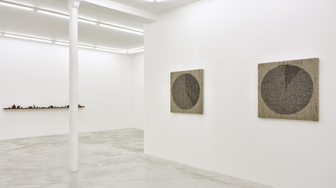 Analia Saban. Quantifiable, exhibition view. Courtesy of Praz Delavallade