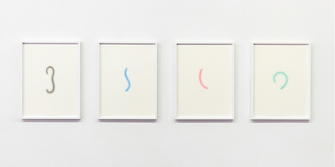 Ignacio Uriarte, Exhibition view. Courtesy of Philipp von Rosen Galerie