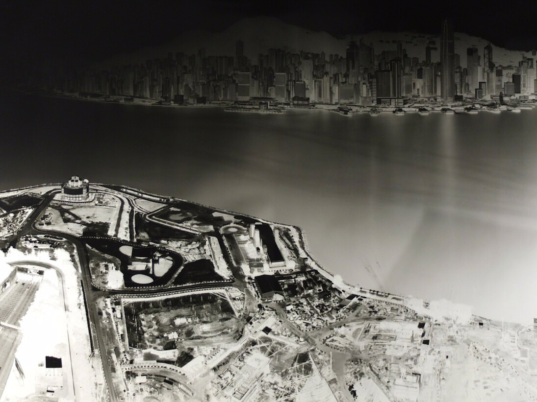 Shi Guorui, To see Hong Kong Island from Kowloon 19-20 July 2016, 19. Courtesy of 10 Chancery Lane Gallery