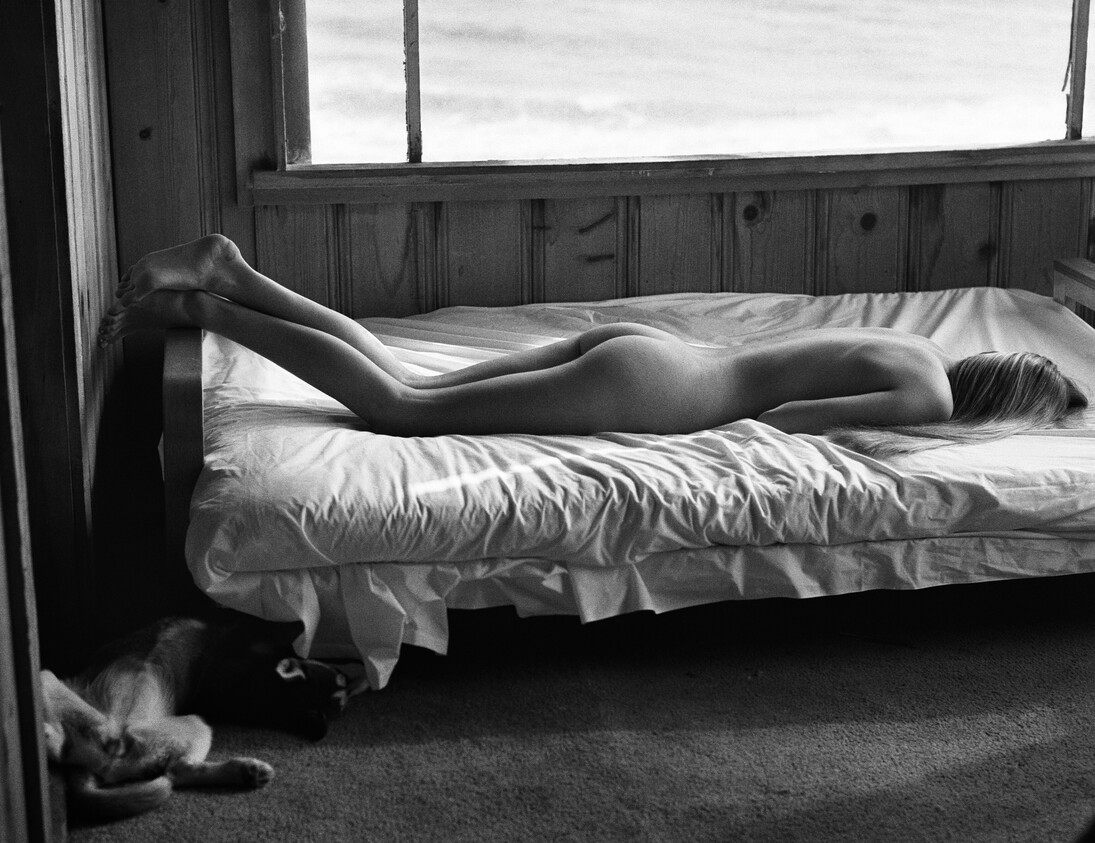 Nude, Malibu, 1988. Credit: Patrick Demarchelier, A. Galerie   