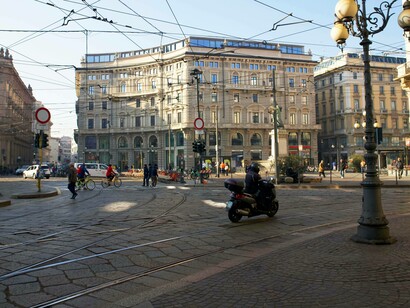 Piazza Cordusio, Milano, Italia