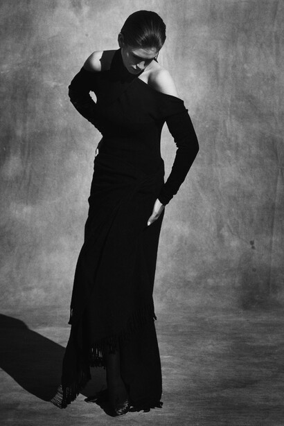 Albert Watson, Blumarine, Napoli – autunno/inverno 1990/91. Modella: Talissa Soto. Photo by Albert Watson