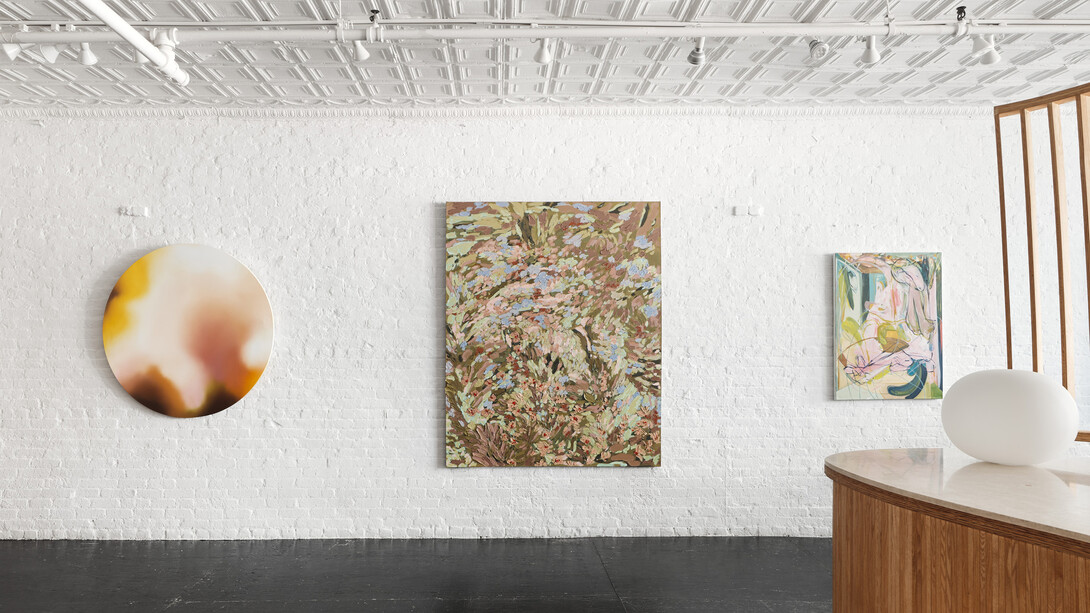 Various artists, Wild kin, exhibition view. Courtesy of Uprise Art