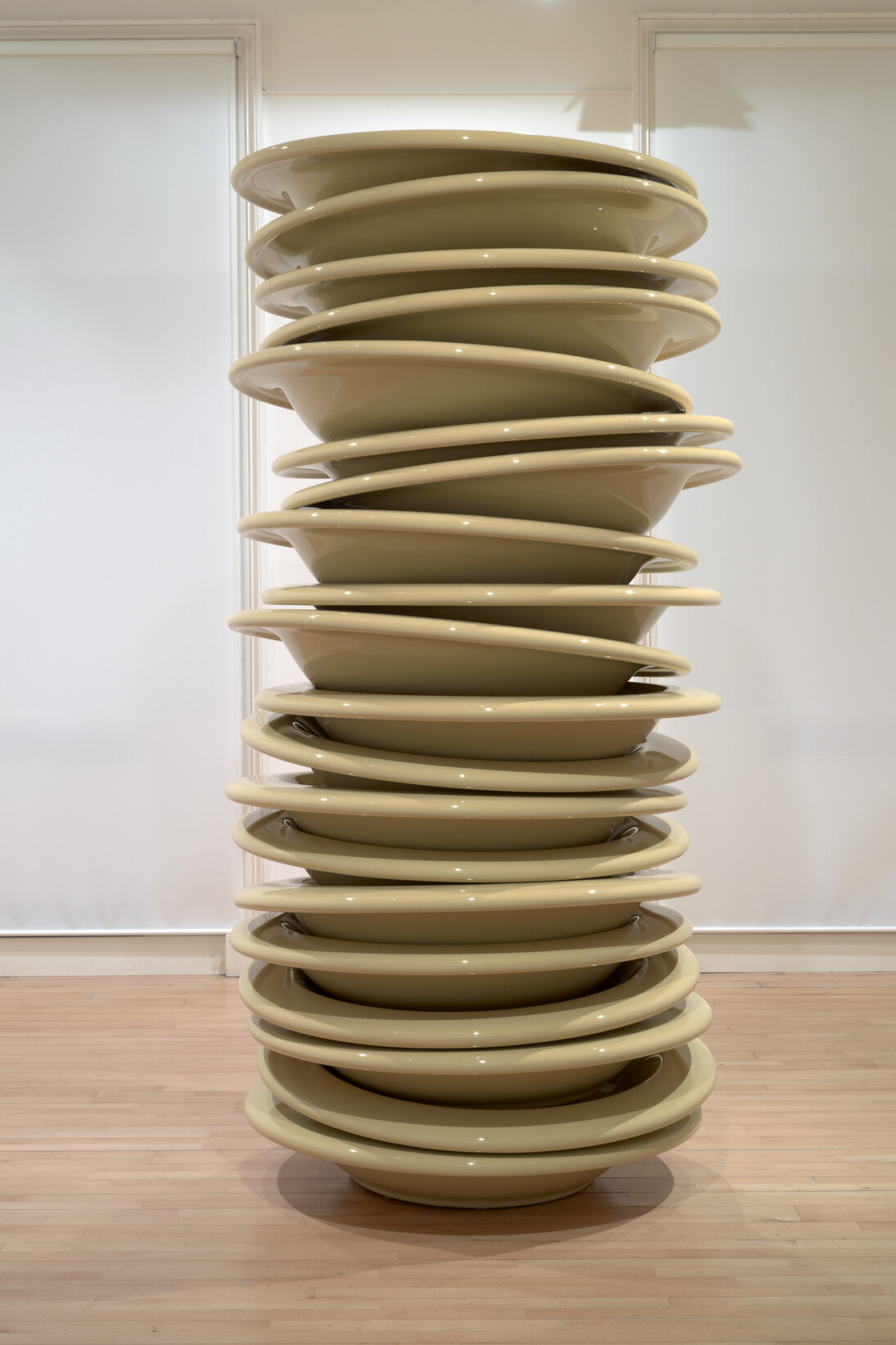 Robert Therrien, No Title (Stacked Plates), Plastic, displayed: 2390 x 1370 x 1370 mm, sculpture, Artist Rooms, Presented by the artist jointly to National Galleries of Scotland and Tate and acquired with assistance of the Artist Rooms Endowment, supported by the Henry Moore Foundation 2011 © ARS, NY and DACS, London 2014
