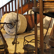 La almazara, Exhibition view. Courtesy of Museo Unicaja de Artes y Costumbres Populares