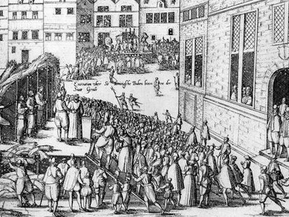 La justicia preilustrada, según Foucault, era «exhibicionista» y epifánica: su objetivo era el de revelar la verdad que se había obtenido mediante el proceso penal 