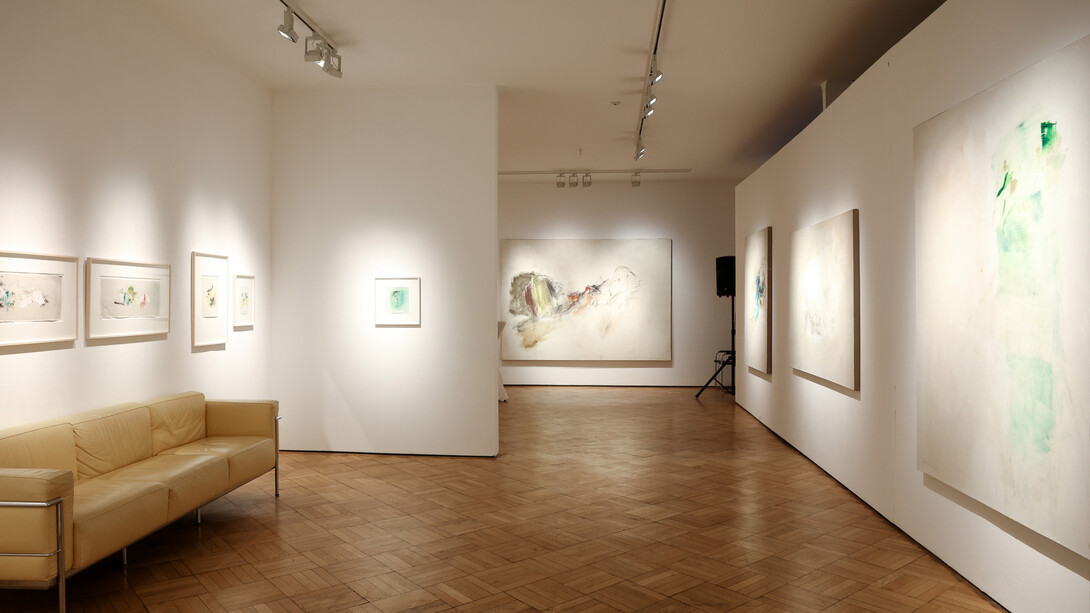 Peter Krawagna, Augen-blicke, exhibition view. Courtesy of Galerie Ernst Hilger. Photo by @ Katharina Schiffl